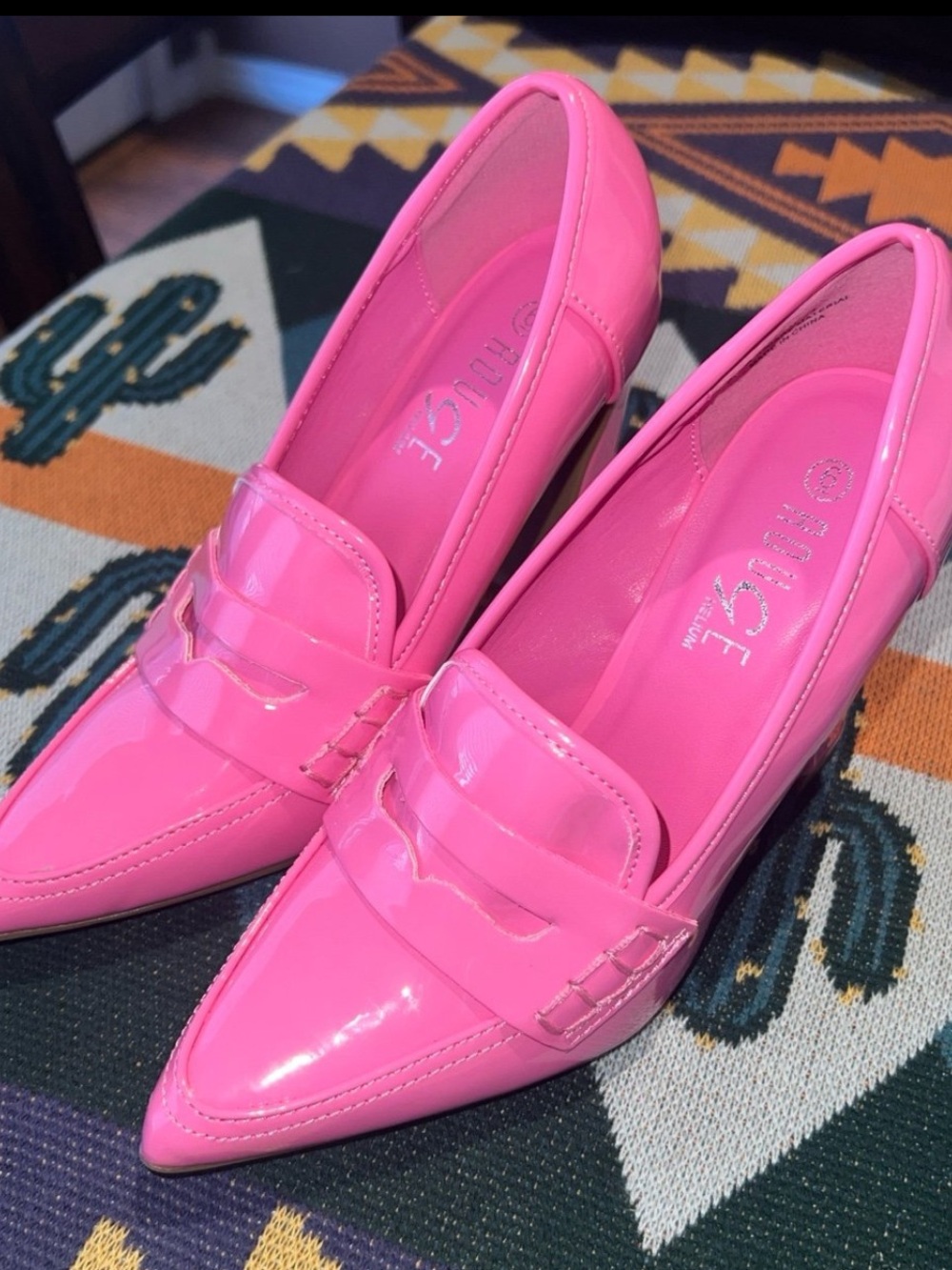 NWOB ROUGE HELIUM PINK PATENT LEATHER POINTED-TOE BLOCK-HEELED LOAFERS//SZ 6/36